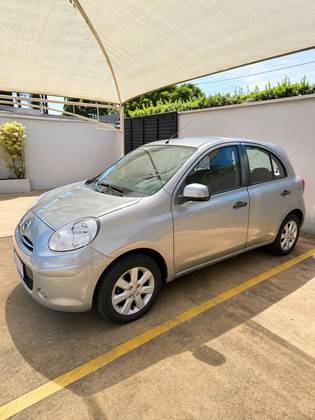 NISSAN MARCH 1.6 SV 16V FLEX 4P MANUAL